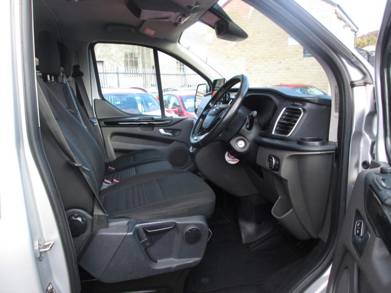 FORD TRANSIT CUSTOM