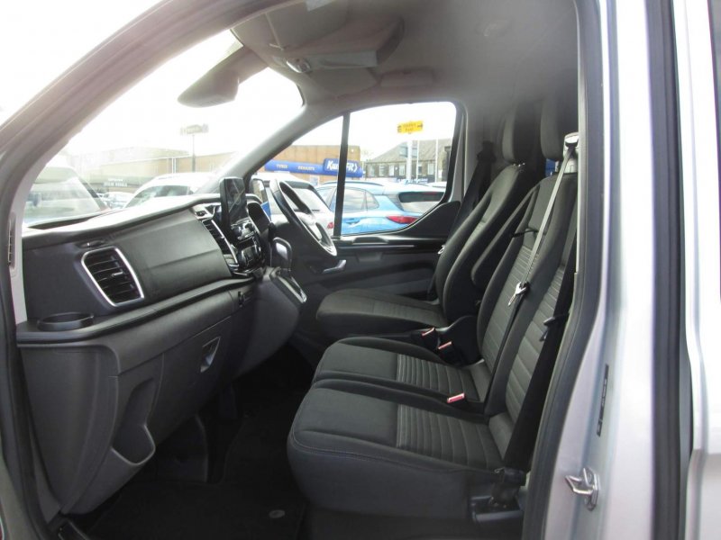 FORD TRANSIT CUSTOM