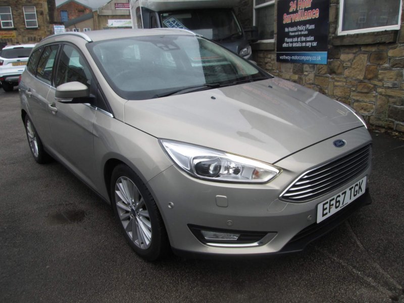 FORD FOCUS
