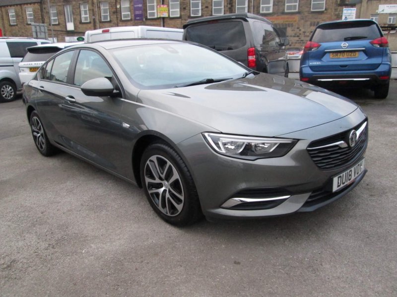 VAUXHALL INSIGNIA