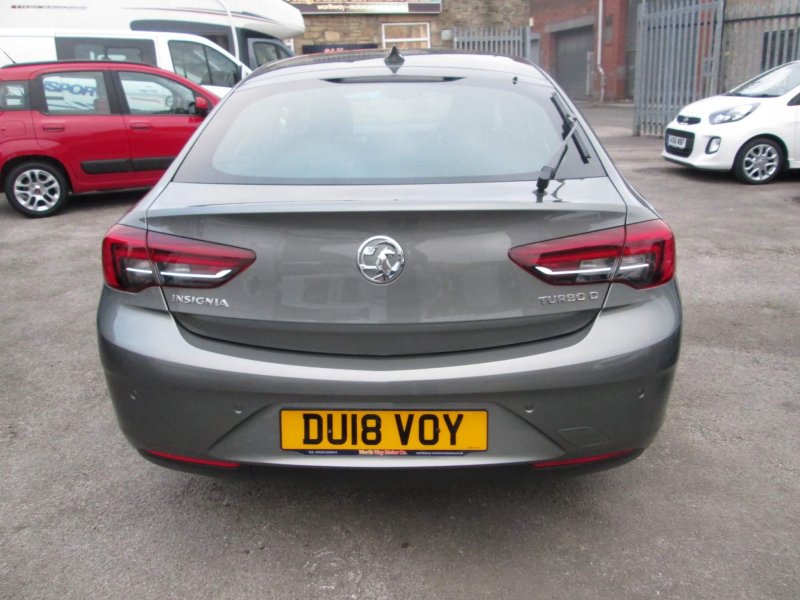 VAUXHALL INSIGNIA