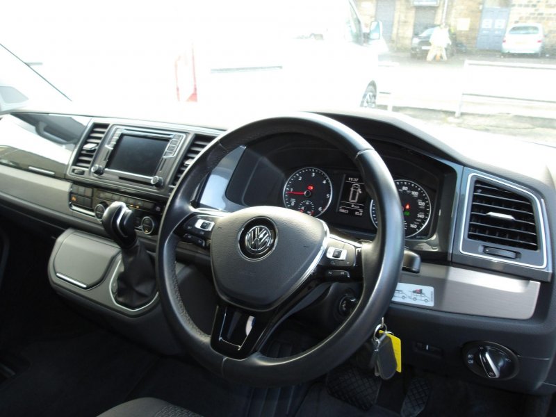 VOLKSWAGEN CALIFORNIA
