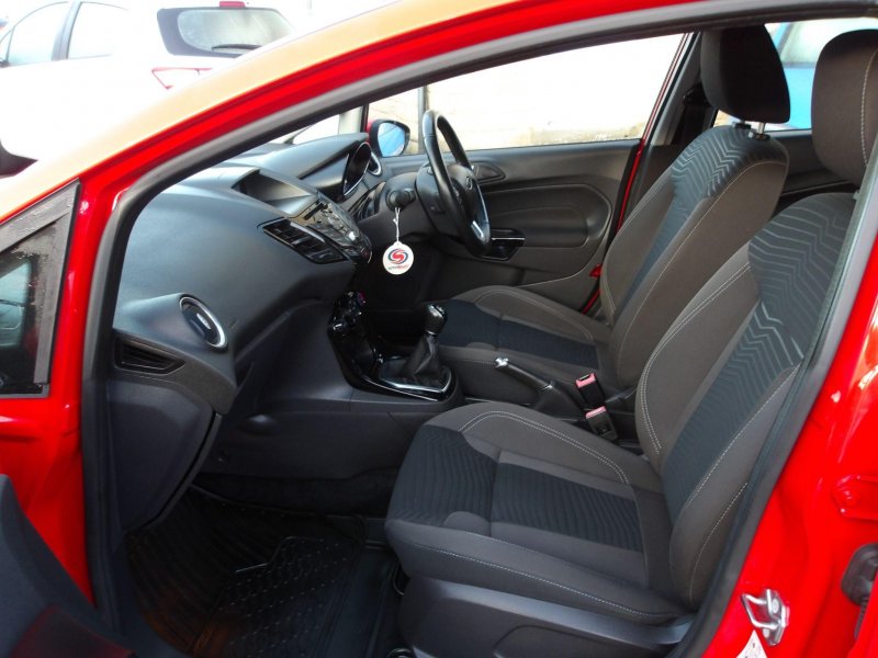 FORD FIESTA