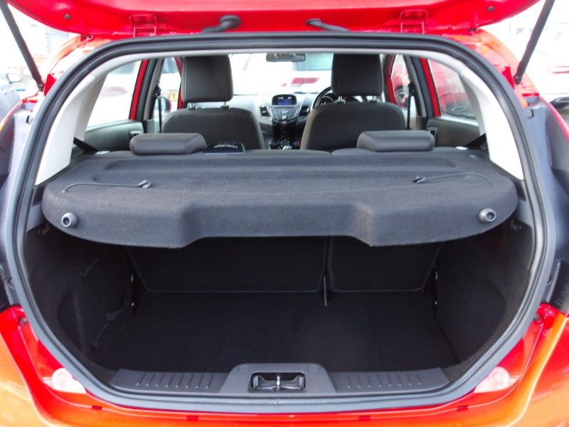 FORD FIESTA