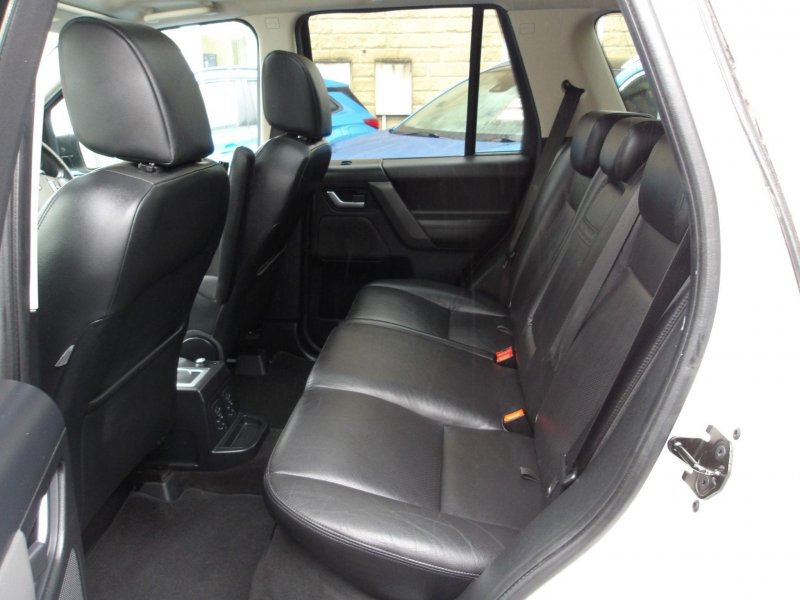 LAND ROVER FREELANDER 2