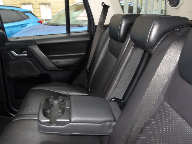 LAND ROVER FREELANDER 2