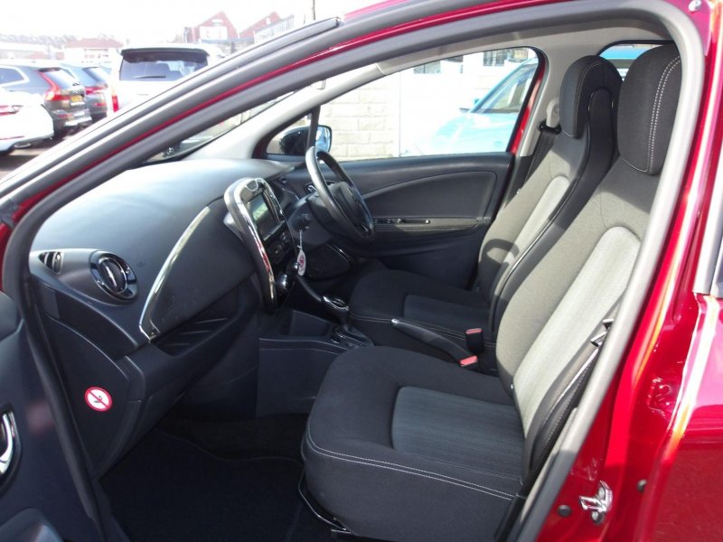 RENAULT ZOE