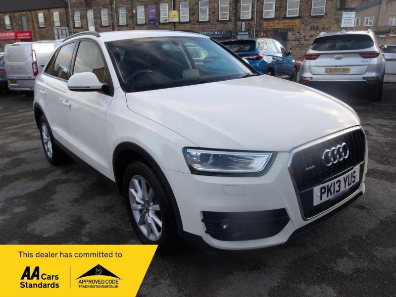 AUDI Q3
