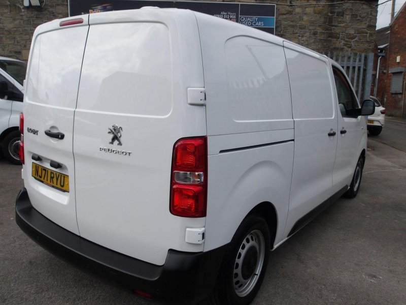 PEUGEOT EXPERT