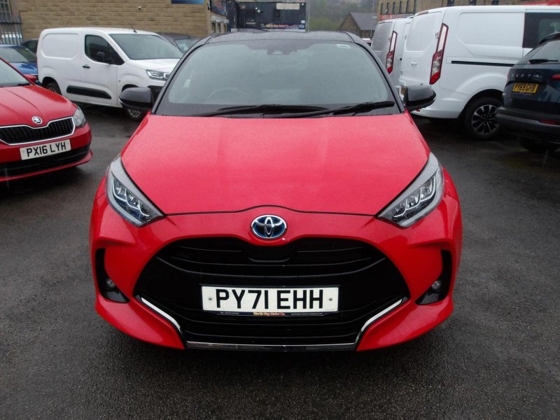 TOYOTA YARIS