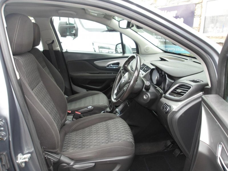 VAUXHALL MOKKA